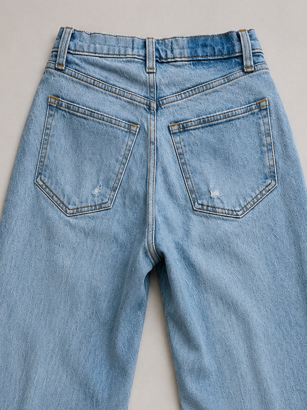 Abercrombie & Fitch Curve Love 90s Straight Ultra High Rise Slit Jean Size 26 - Picture 2 of 4
